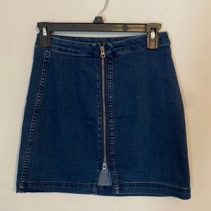 Free people zip up mini Jean skirt